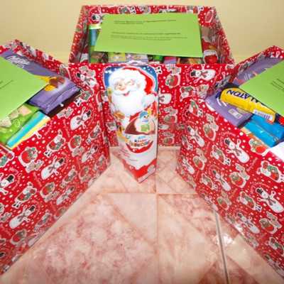 Érkeznek a „cipős doboznyi szeretet” ajándékai és a csokoládék 2015 - alapítvány, adó 1%, támogatás