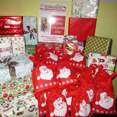 Érkeznek a „cipősdoboznyi szeretet” ajándékai és a csokoládék 2018 - alapítvány, adó 1%, támogatás