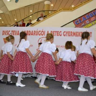 DVSC-TEVA mezek jótékonysági sorsolása és átadása! - adó, 1%, alapítvány, támogatás