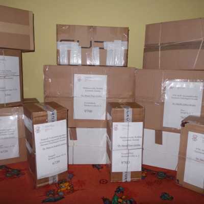 Eljutottak a beteg gyermekekhez a szeretet ajándékai - adó, 1%, alapítvány, támogatás