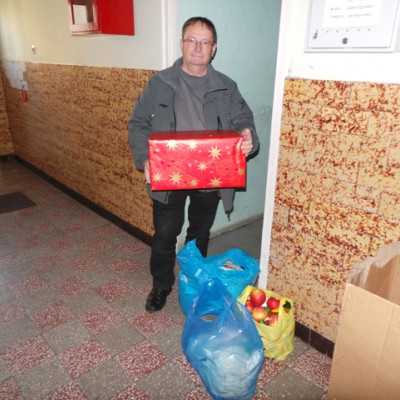 Eljutottak a beteg gyermekekhez a szeretet ajándékai - adó, 1%, alapítvány, támogatás