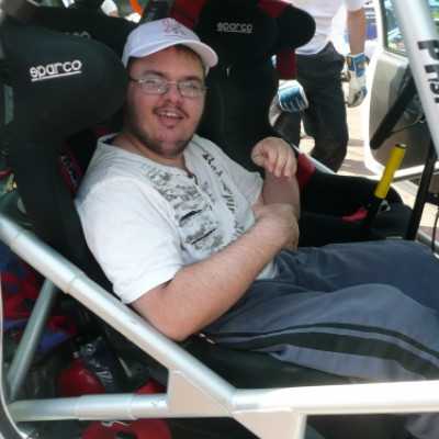 Élményautózás a salakpályán - adó, 1%, alapítvány, támogatás