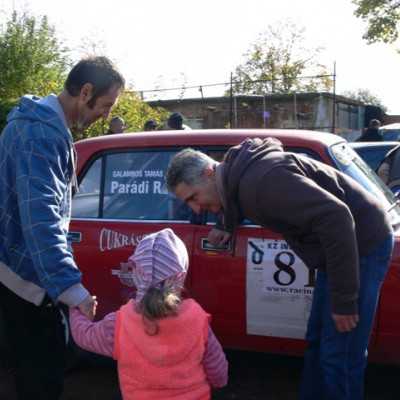 Élményautózás és rengeteg meglepetés a beteg gyermekeknek - alapítvány, adó 1%, támogatás