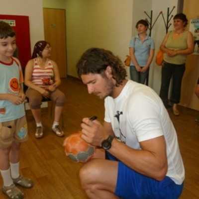 Élményekben gazdag nap Nagy László nemzetközi kézilabda táborában - adó, 1%, alapítvány, támogatás