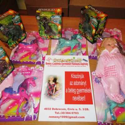 Érkeznek a „cipősdoboznyi szeretet” ajándékai és a csokoládék 2017 - alapítvány, adó 1%, támogatás