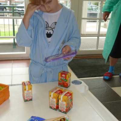 gipsz festés, hűtõmágnes készítés a Klinikán! - adó, 1%, alapítvány, támogatás