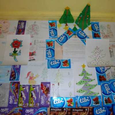 Érkeznek a „cipősdoboznyi szeretet” ajándékai és a csokoládék 2016 - alapítvány, adó 1%, támogatás