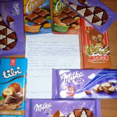 Gyűlnek a csokoládé adományok, üzenettel - adó, 1%, alapítvány, támogatás