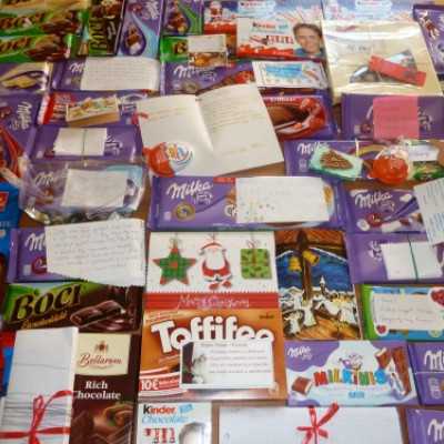 Gyűlnek a csokoládé adományok, üzenettel - adó, 1%, alapítvány, támogatás