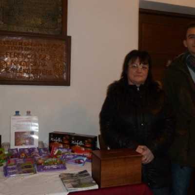 Gyűlnek a csokoládé adományok, üzenettel - adó, 1%, alapítvány, támogatás