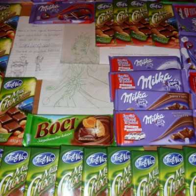 Gyűlnek a csokoládé adományok, üzenettel - adó, 1%, alapítvány, támogatás