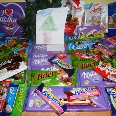 Érkeznek a „cipősdoboznyi szeretet” ajándékai és a csokoládék 2016 - alapítvány, adó 1%, támogatás