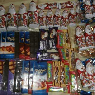 Érkeznek a „cipős doboznyi szeretet” ajándékai és a csokoládék 2015 - alapítvány, adó 1%, támogatás