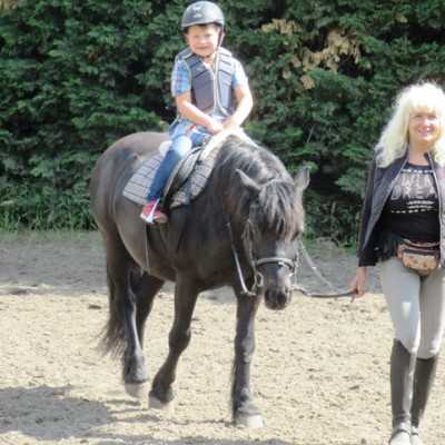 Húsz éve segít a Remény a Leukémiás Gyermekekért Alapítvány - adó, 1%, alapítvány, támogatás