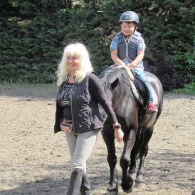 Húsz éve segít a Remény a Leukémiás Gyermekekért Alapítvány - adó, 1%, alapítvány, támogatás