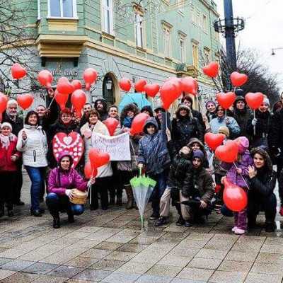 Érkeznek a „cipős doboznyi szeretet” ajándékai és a csokoládék 2015 - alapítvány, adó 1%, támogatás