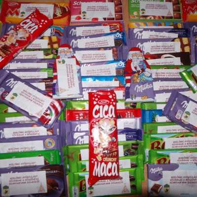 Érkeznek a „cipős doboznyi szeretet” ajándékai és a csokoládék 2015 - alapítvány, adó 1%, támogatás