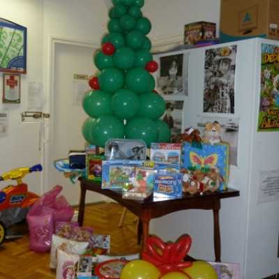 Karácsonyi Ünnepség a DE OEC Gyermekklinikán - adó, 1%, alapítvány, támogatás