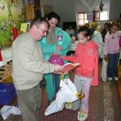 Karácsonyi ünnepség DE OEC gyermekhematológián - adó, 1%, alapítvány, támogatás