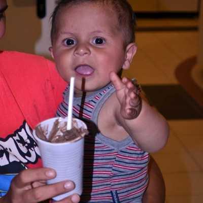 Kedves hűtő mágnes csacsik, és Hajdú Coopnál vásárolt fagyifinomságok a melegben - alapítvány, adó 1%, támogatás