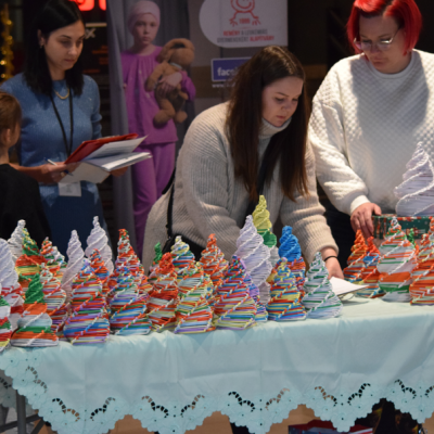 Közös Karácsonyi Filmnézés a Cinema City Debrecen moziban - alapítvány, adó 1%, támogatás