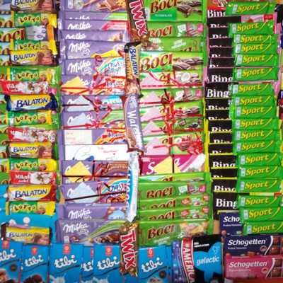 Érkeznek a „cipős doboznyi szeretet” ajándékai és a csokoládék 2015 - alapítvány, adó 1%, támogatás