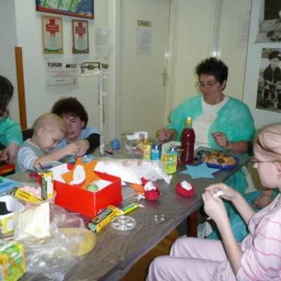 Kézműves foglalkozás a Debreceni haematológián - adó, 1%, alapítvány, támogatás