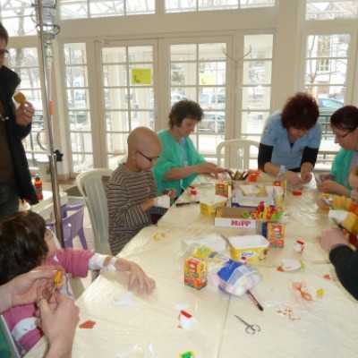 Kézműves foglalkozás az új hematológián - adó, 1%, alapítvány, támogatás