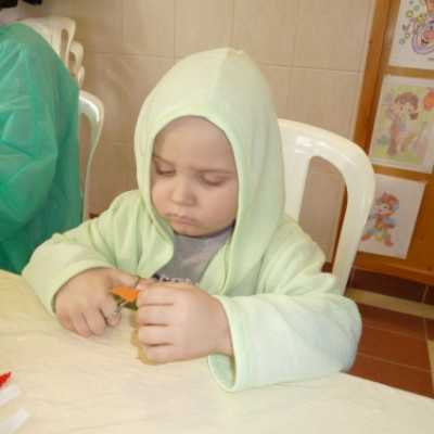 Kézműves foglalkozás az új hematológián - adó, 1%, alapítvány, támogatás