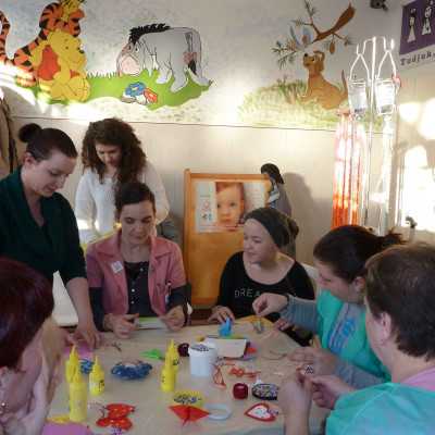 Kézműves foglalkozás Debrecenben a Gyermek Hematológián - alapítvány, adó 1%, támogatás