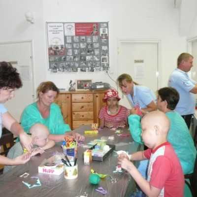 Kézműves foglalkozással színesítettük ismét a kórházi napokat! - adó, 1%, alapítvány, támogatás