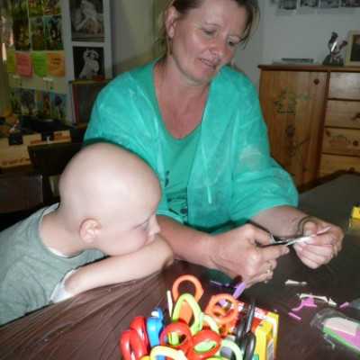 Kézműves foglalkozással színesítettük ismét a kórházi napokat! - adó, 1%, alapítvány, támogatás