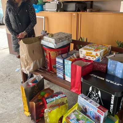 A meglepetéssel teli Karácsonyi ajándékcsomagok elindultak! - alapítvány, adó 1%, támogatás