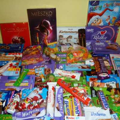 Érkeznek a „cipősdoboznyi szeretet” ajándékai és a csokoládék 2016 - alapítvány, adó 1%, támogatás