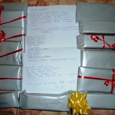 Érkeznek a „cipősdoboznyi szeretet” ajándékai és a csokoládék 2016 - alapítvány, adó 1%, támogatás