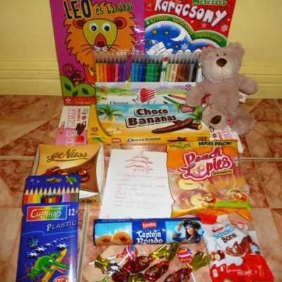 Érkeznek a „cipősdoboznyi szeretet” ajándékai és a csokoládék 2016 - alapítvány, adó 1%, támogatás