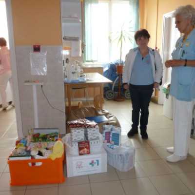 Kórházpedagógus támogatás átadás a Szegedi Gyermekklinikán - adó, 1%, alapítvány, támogatás