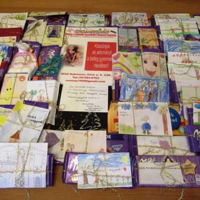 Érkeznek a „cipősdoboznyi szeretet” ajándékai és a csokoládék 2017 - alapítvány, adó 1%, támogatás