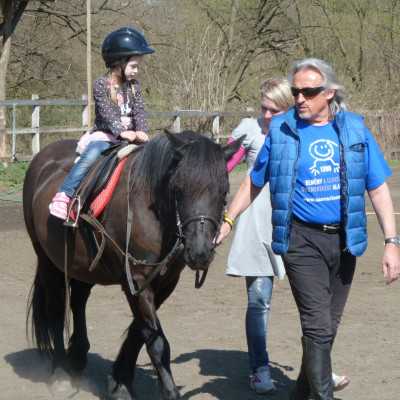 Lelki feltöltődés a Midnight Lovas Klubban - alapítvány, adó 1%, támogatás