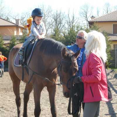 Lelki feltöltődés a Midnight Lovas Klubban - alapítvány, adó 1%, támogatás