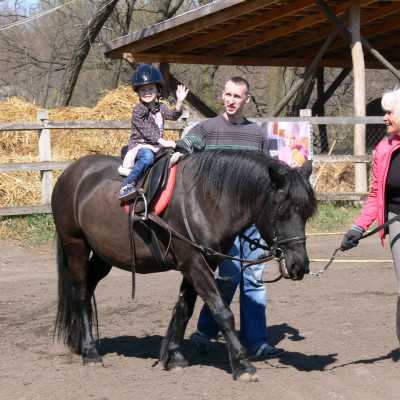Lelki feltöltődés a Midnight Lovas Klubban - alapítvány, adó 1%, támogatás