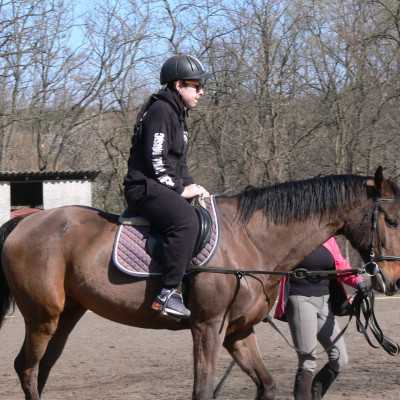 Lelki feltöltődés a Midnight Lovas Klubban - alapítvány, adó 1%, támogatás
