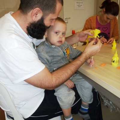 Margaréták krepp papírból - alapítvány, adó 1%, támogatás