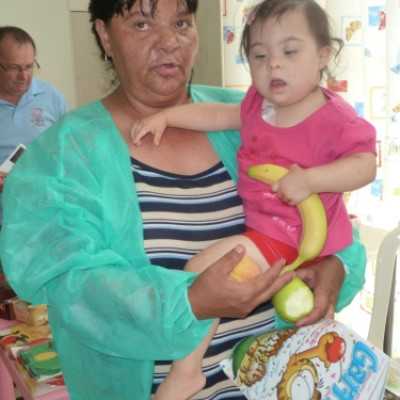 Meglepetés a Creatoys Kft. részérõl a beteg gyermekeknek - adó, 1%, alapítvány, támogatás