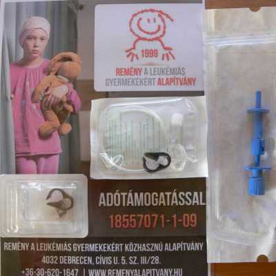 Nagy értékű műszerek átadása 1.877.576.- forint, értékben a DE OEC Gyermekklinika Hematológiájára - alapítvány, adó 1%, támogatás