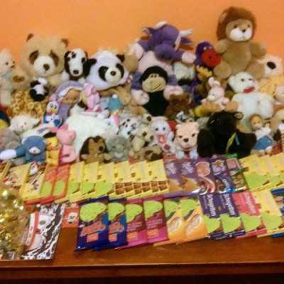 Érkeznek a „cipős doboznyi szeretet” ajándékai és a csokoládék 2015 - alapítvány, adó 1%, támogatás