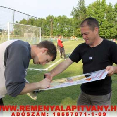 Nemes célt szolgált az Ibrányban rendezett mérkõzés! - adó, 1%, alapítvány, támogatás