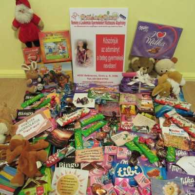 Érkeznek a „cipősdoboznyi szeretet” ajándékai és a csokoládék 2017 - alapítvány, adó 1%, támogatás
