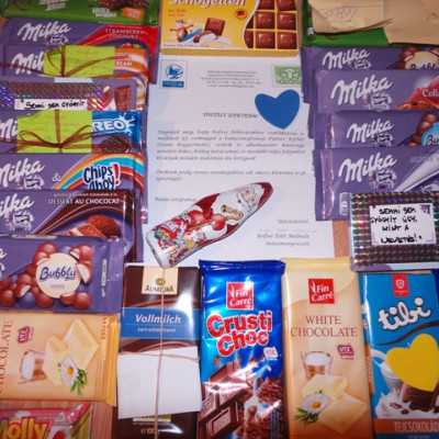 Érkeznek a „cipős doboznyi szeretet” ajándékai és a csokoládék 2015 - alapítvány, adó 1%, támogatás