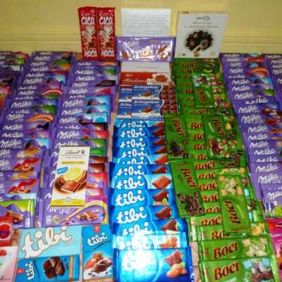 Érkeznek a „cipősdoboznyi szeretet” ajándékai és a csokoládék 2016 - alapítvány, adó 1%, támogatás